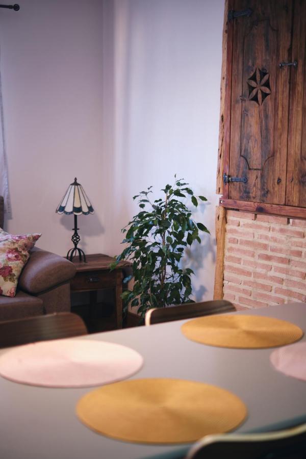 Casa Rural Fuentelgato Huerta del Marquesado Luaran gambar